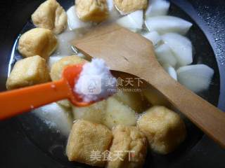 油豆腐烧萝卜的做法步骤：7