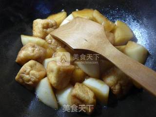 油豆腐烧萝卜的做法步骤：9