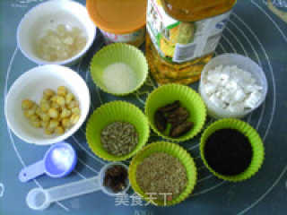 广式玉米芝麻月饼的做法步骤：1