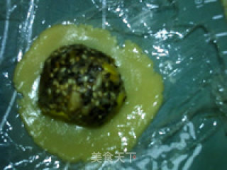 广式玉米芝麻月饼的做法步骤：10