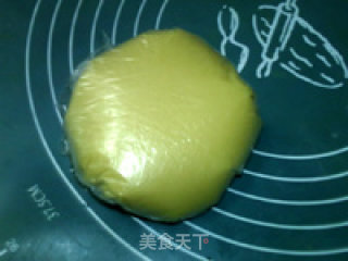 广式冬蓉五仁月饼的做法步骤：9