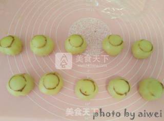 自来白月饼的做法步骤：21