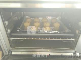 自来白月饼的做法步骤：22