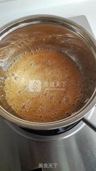 海盐奶油焦糖酱的做法步骤：2