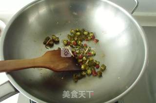 泡椒魔芋鸡块的做法步骤：4