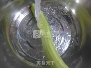 蘑菇煮夜开花的做法步骤：2