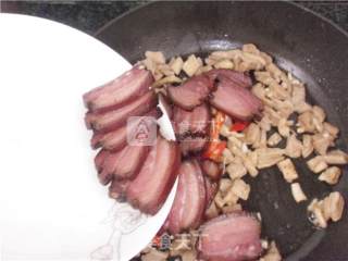 腊肉炒萝卜干的做法步骤：10