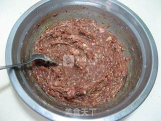 包菜杏鲍菇猪肉馅饼的做法步骤：1