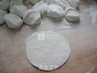 包菜杏鲍菇猪肉馅饼的做法步骤：15