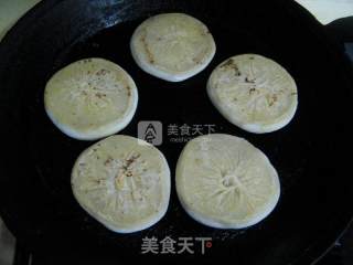 包菜杏鲍菇猪肉馅饼的做法步骤：19