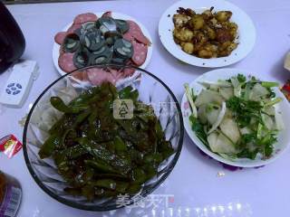 特味炒芹菜的做法步骤：2