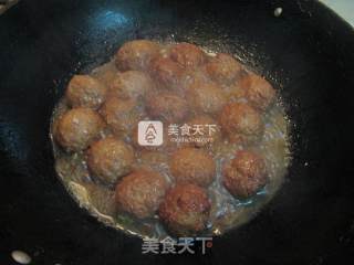 红烧猪肉莲藕丸子的做法步骤：15