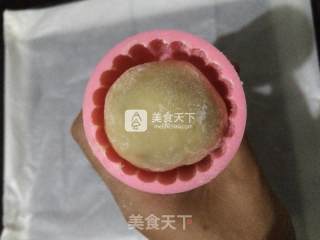 广式五仁月饼的做法步骤：14