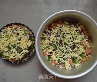 鱿鱼什锦披萨的做法步骤：13