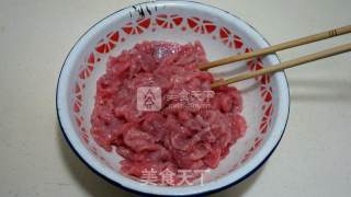 牛肉炒莴笋的做法步骤：4