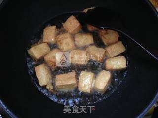 家常菜必备--香方炸豆腐的做法步骤：8