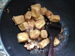 家常菜必备--香方炸豆腐的做法步骤：13