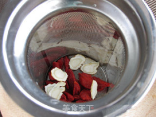 枸杞参茶的做法步骤：3