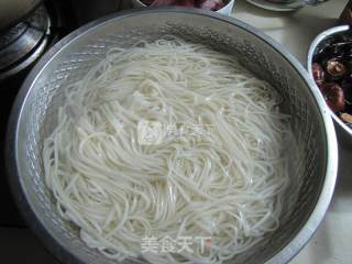 香菇酱拌面的做法步骤：5