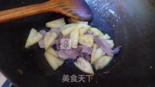 菠萝炒肉的做法步骤：3
