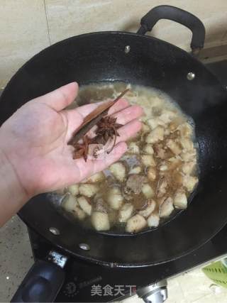 红烧肉的做法步骤：4