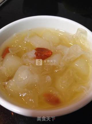 银耳雪梨汤的做法步骤：4