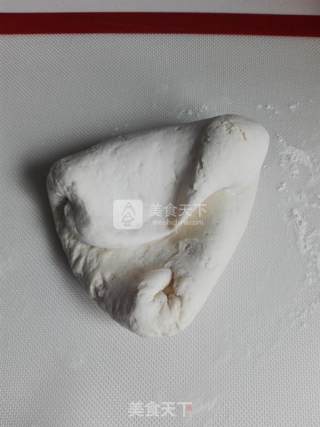 奶香豆沙包的做法步骤：3