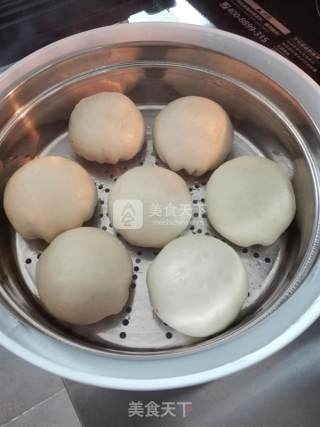 奶香豆沙包的做法步骤：10