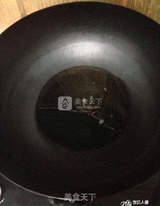 红烧鸡翅的做法步骤：2