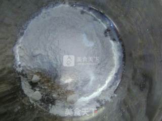 葱香鸡蛋饼的做法步骤：2