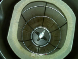 鲜黑豆豆浆的做法步骤：4