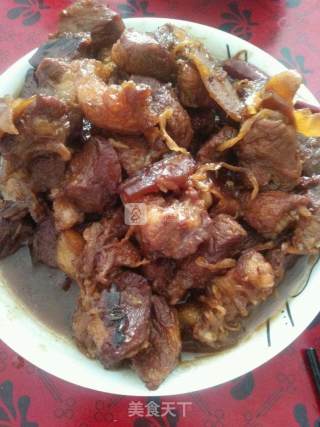 红烧肉饭的做法步骤：1