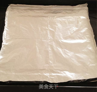 香葱肉松面包卷的做法步骤：6