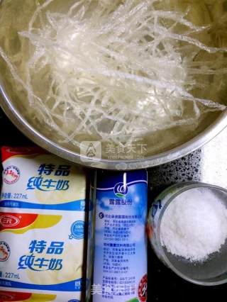 桂花杏仁豆腐的做法步骤：1