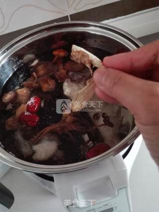 菌菇鸡汤的做法步骤：6