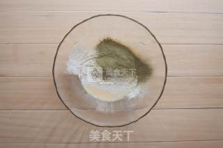 抹茶蛋糕（空气炸锅版）的做法步骤：5