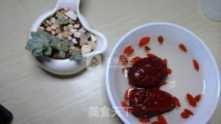 超好吃的面包机版鲜花酱——枸杞红枣红糖玫瑰花酱的做法步骤：2