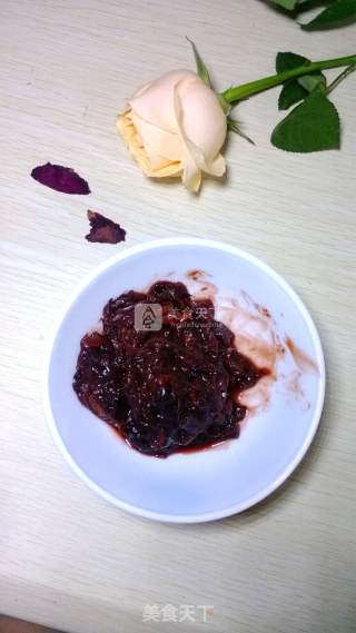 超好吃的面包机版鲜花酱——枸杞红枣红糖玫瑰花酱的做法步骤：7