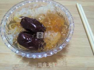 桃胶炖银耳的做法步骤：4