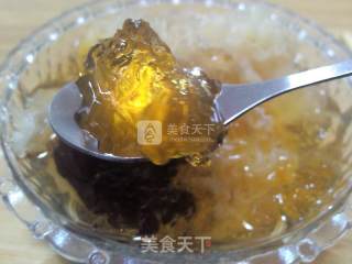 桃胶炖银耳的做法步骤：5