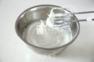 “碧云酥胸”抹茶慕斯的做法步骤：7