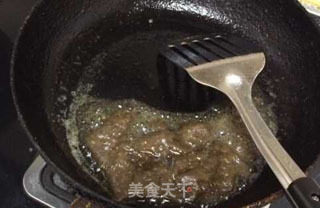 煎牛排的做法步骤：3