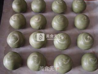 抹茶蛋黄酥和紫薯蛋黄酥的做法步骤：24