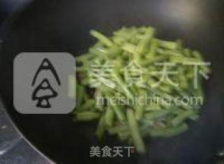 豆角炒肉的做法步骤：4