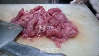 什锦炒牛肉的做法步骤：1