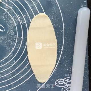 榨菜鲜肉月饼的做法步骤：10