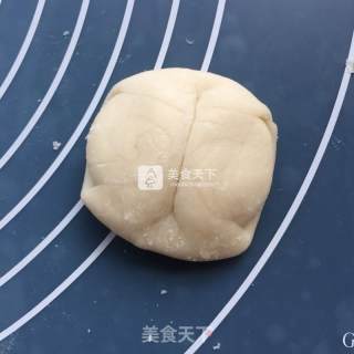 榨菜鲜肉月饼的做法步骤：15