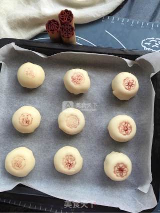 榨菜鲜肉月饼的做法步骤：19