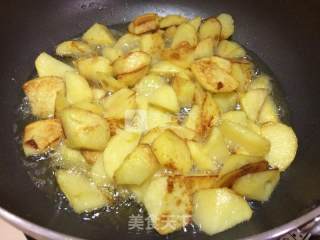 蟹粉土豆煲的做法步骤：5