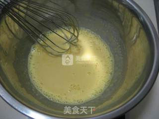紫薯戚风蛋糕卷的做法步骤：4